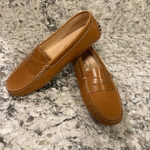 Tod’s Women’s Gommini driving shoes size 35.5.